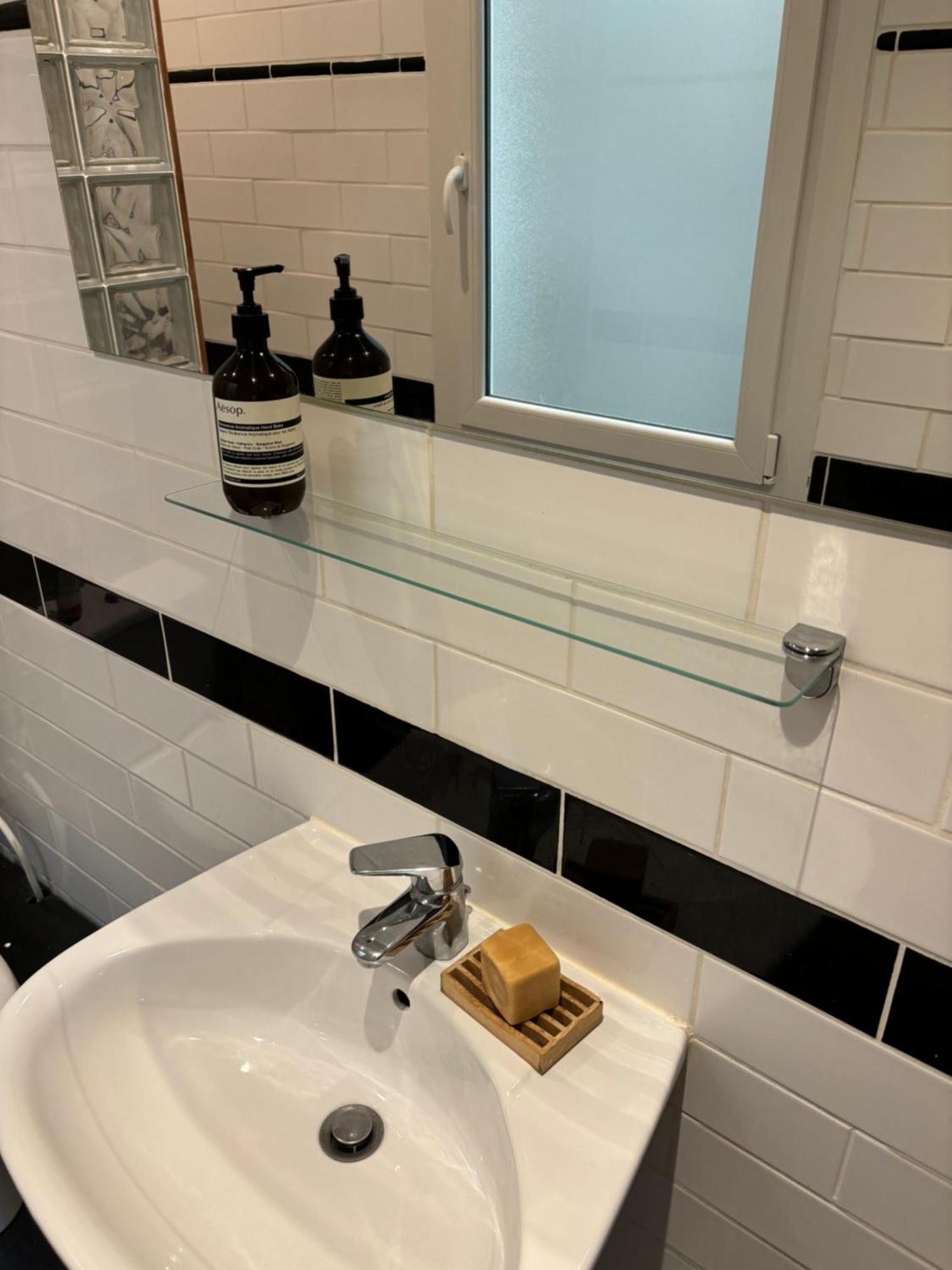 Room In Apartment In Palais Longchamp, Марсилия Екстериор снимка